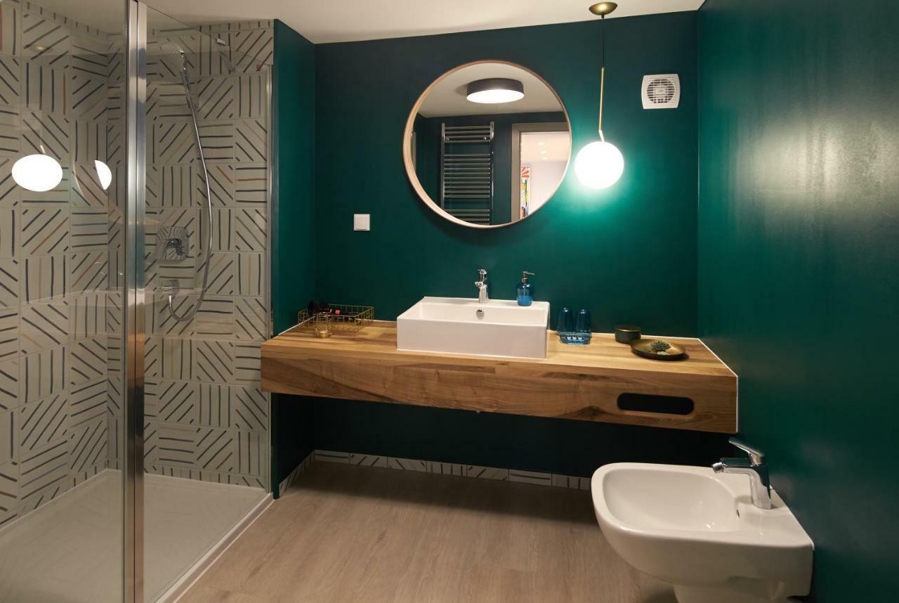 7Domb Apartman Komló Esterno foto