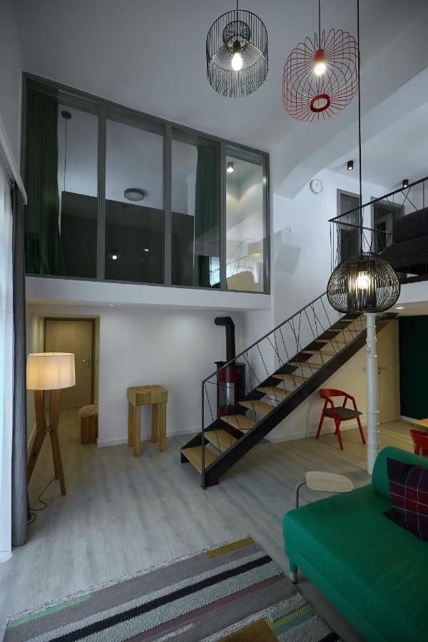 7Domb Apartman Komló Esterno foto