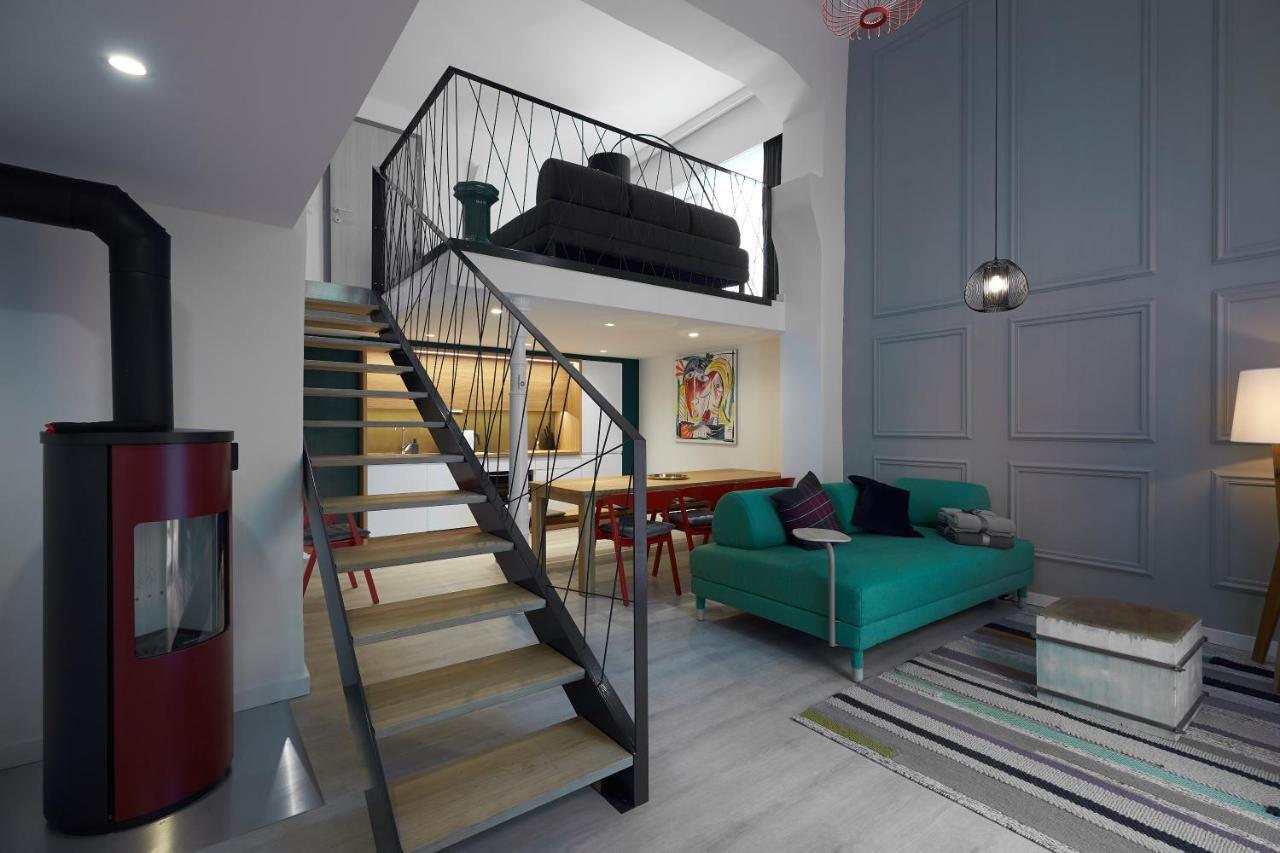 7Domb Apartman Komló Esterno foto